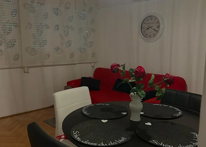 Tea 2 아파트 스플리트